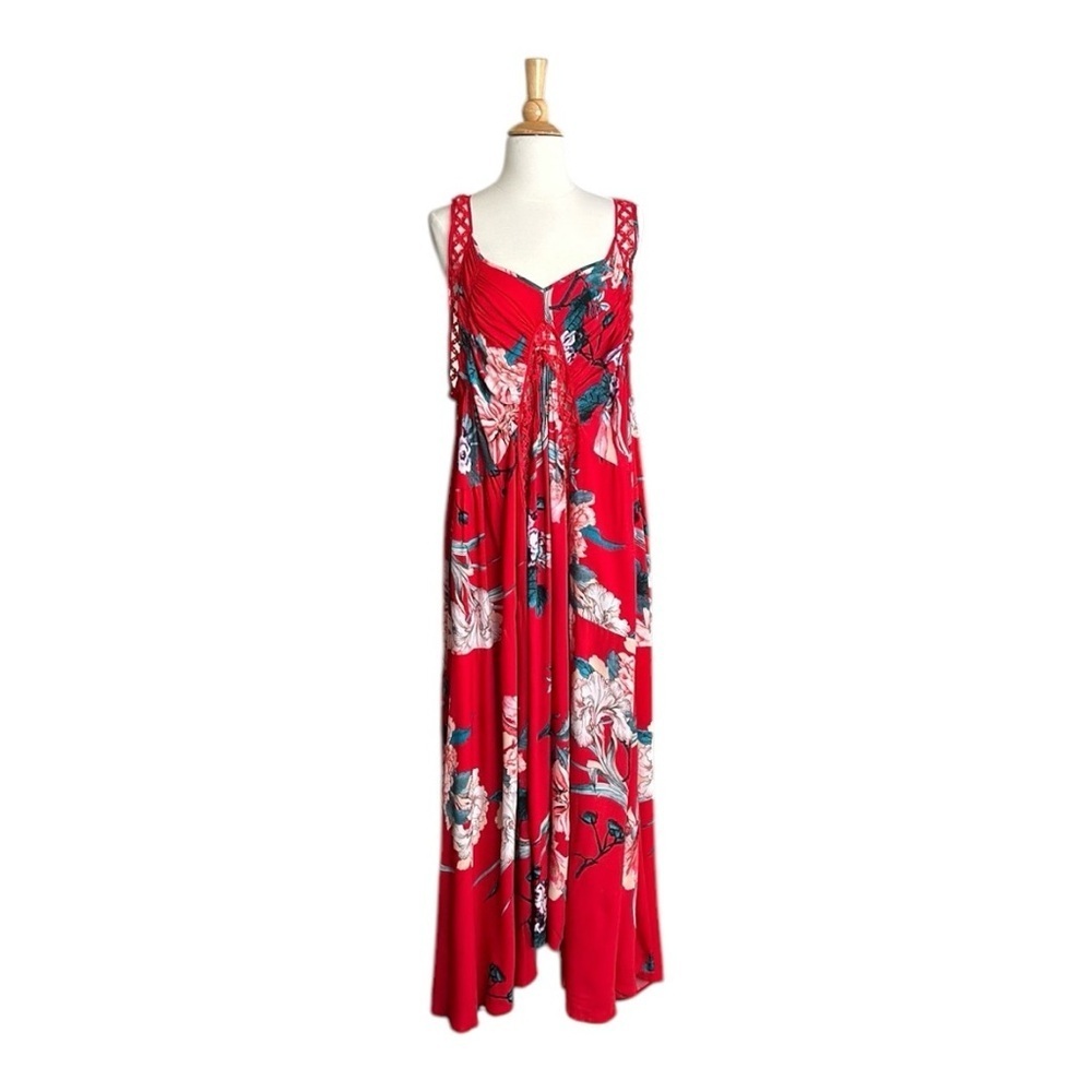 Jaase Red Floral Maxi Dress - Picture 16 of 16